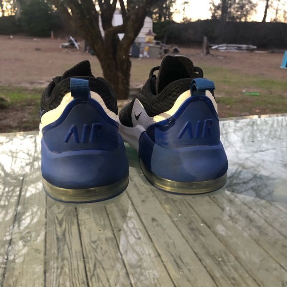 Nike Air maxes - Picture 2 of 2